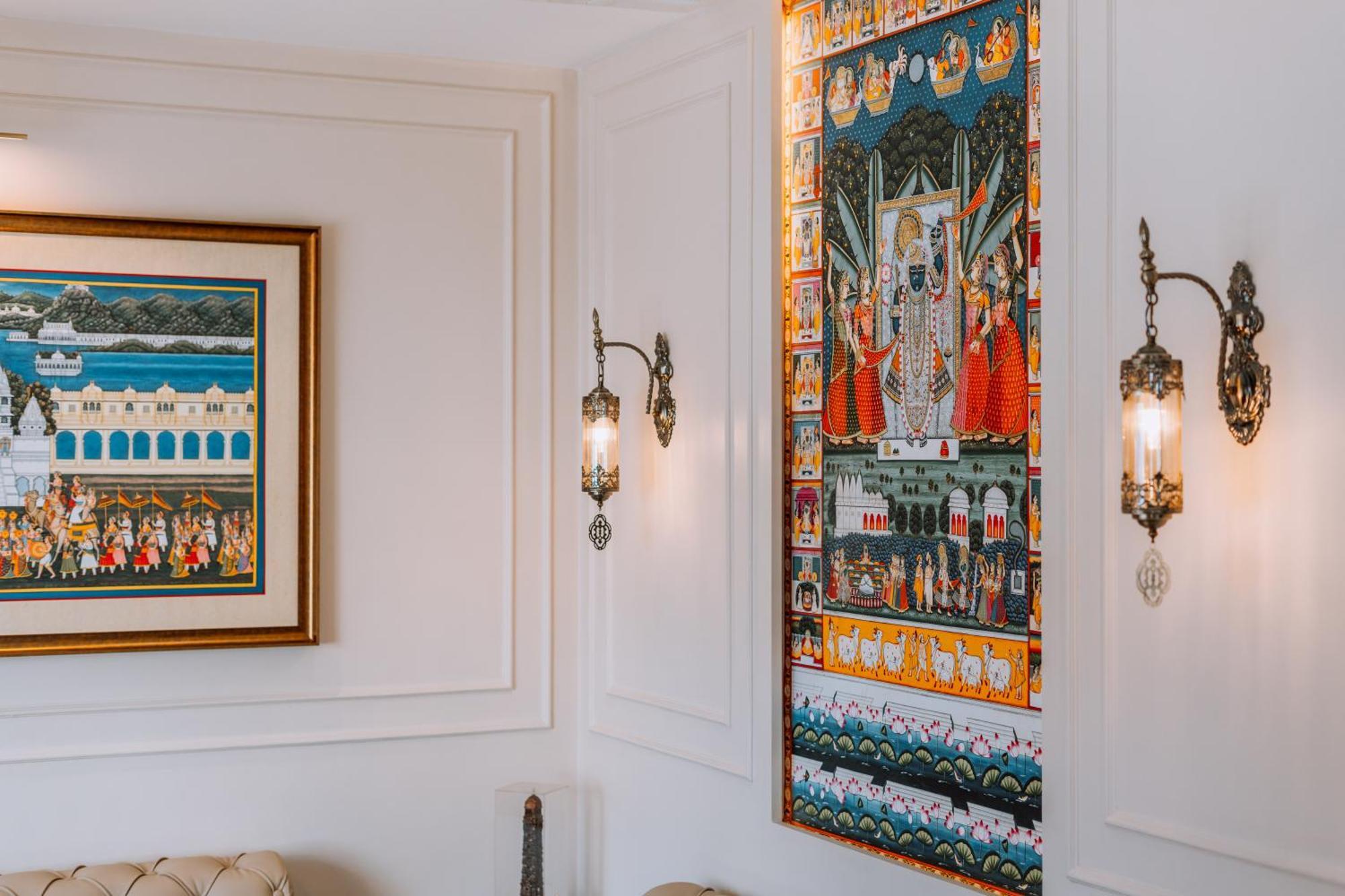 Raghunandan Palace - A Premier Boutique Stay, City Center & 500 Meters From City Railway Station Udaipur Esterno foto